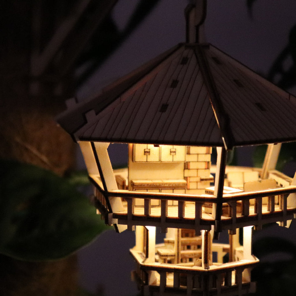 Treetop Hideaway Wooden Treehouse Puzzle Kit