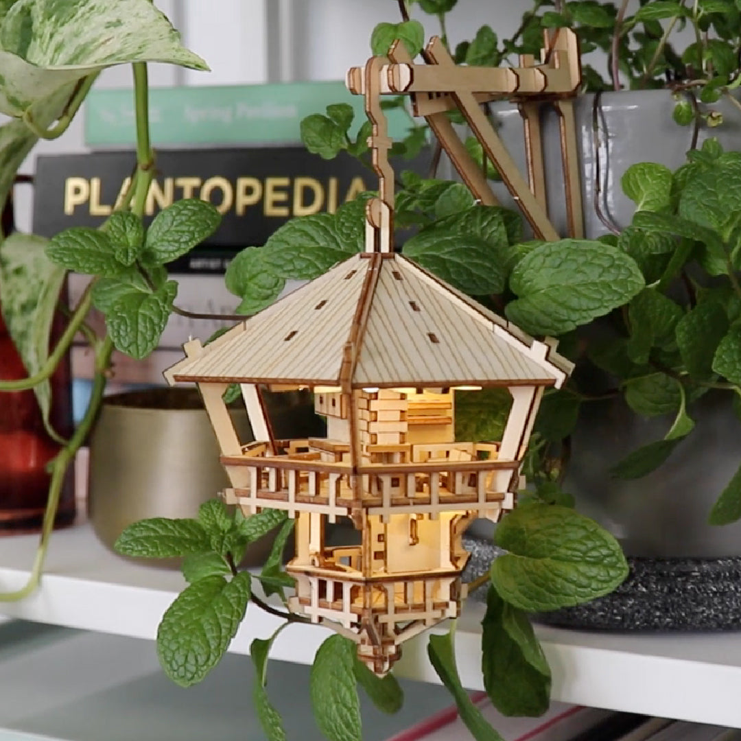 Treetop Hideaway Wooden Treehouse Puzzle Kit